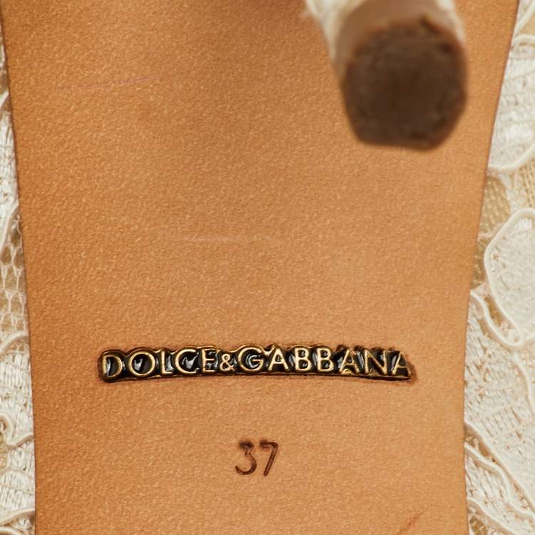 Pre Owned Dolce & Gabbana Bellucci Size 37 Off White Lace Crystal Embellished Pointed Toe Pumps