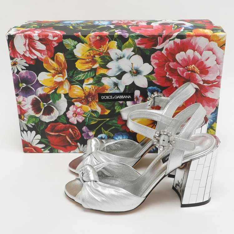 Pre Owned Dolce & Gabbana Size 37 Silver Foil Leather Mirror Heel Ankle Strap Sandals