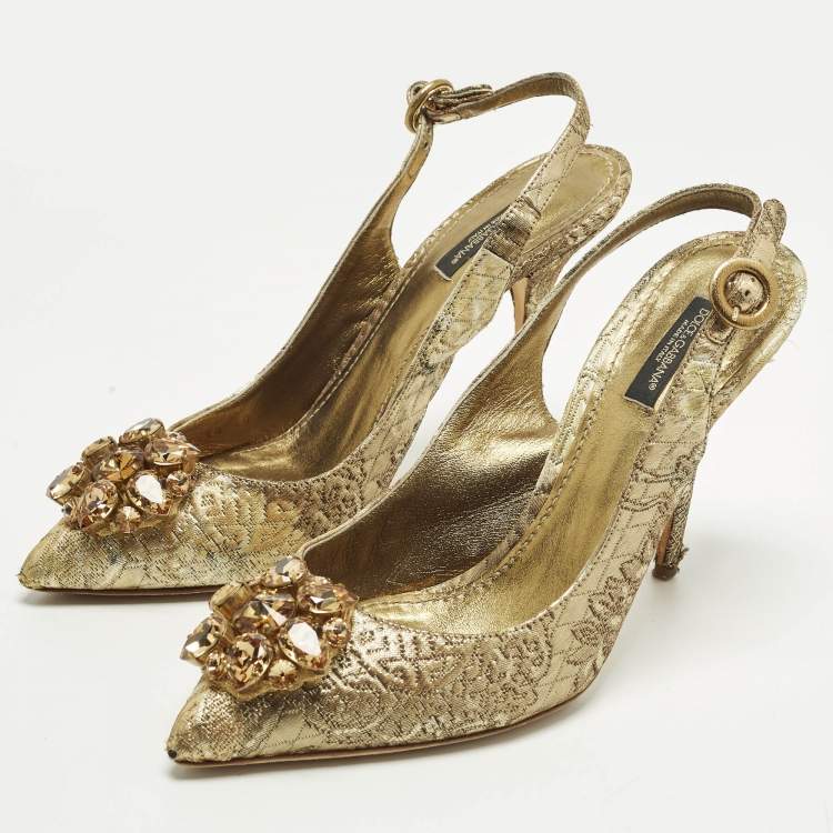 مملوكة مسبقًا Dolce & Gabbana Size 40 Gold Brocade Fabric Crystal Embellished Pumps