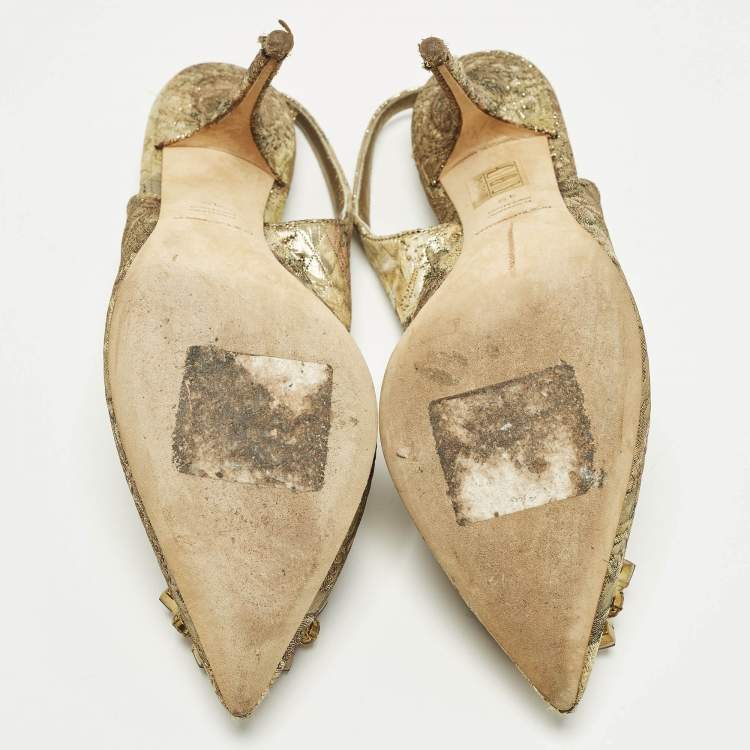 مملوكة مسبقًا Dolce & Gabbana Size 40 Gold Brocade Fabric Crystal Embellished Pumps
