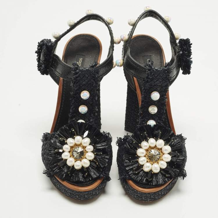 Pre Owned Dolce & Gabbana Size 36 Black Leather and Raffia Faux Pearls T Strap Sandals
