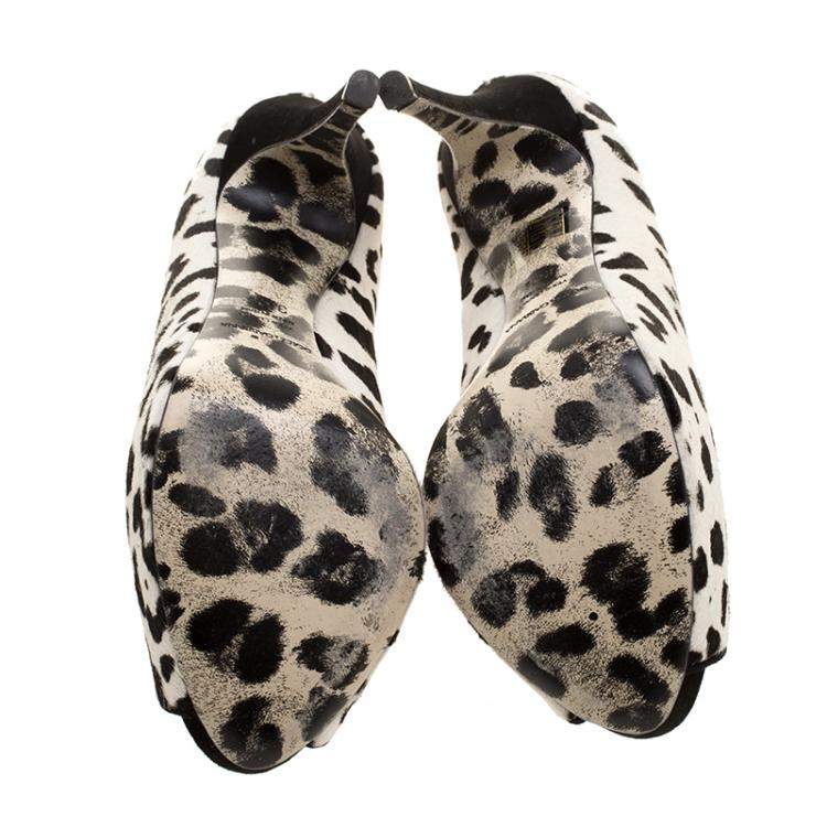 Pre Owned Dolce & Gabbana White Leopard Print Calfhair Peep Toe Platform Pumps Size 35.5