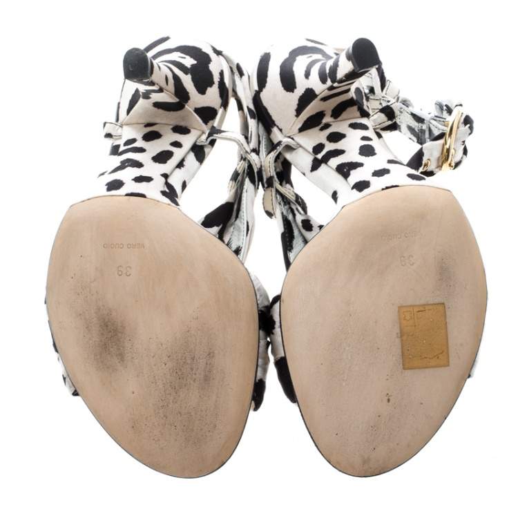 Pre Owned Dolce & Gabbana Monochrome Printed Pleated Silk Cross Strap Sandals Size 39
