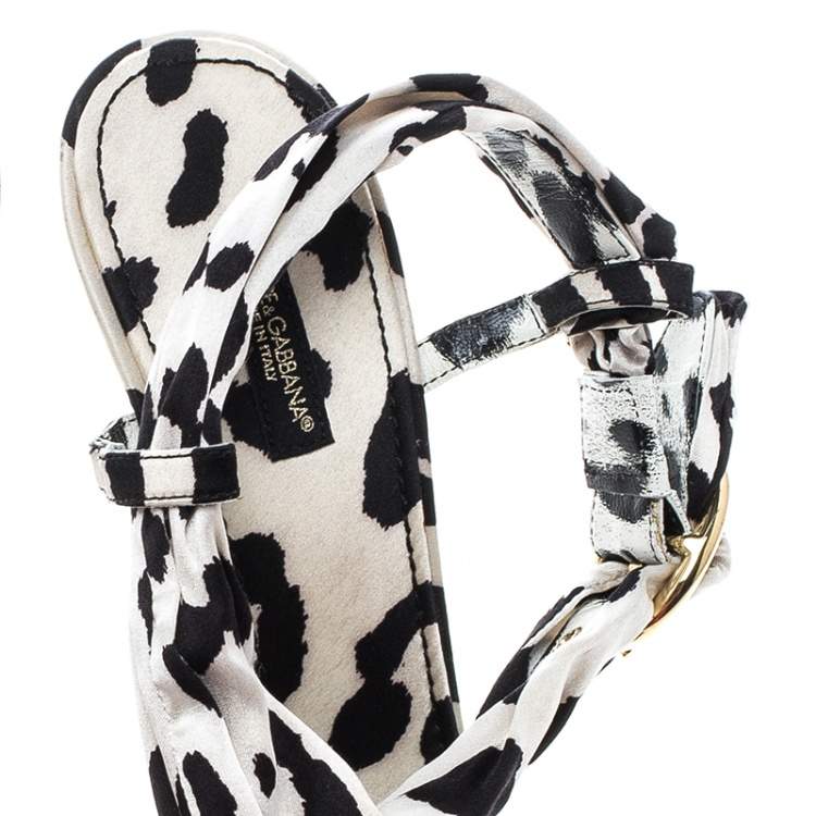 Pre Owned Dolce & Gabbana Monochrome Printed Pleated Silk Cross Strap Sandals Size 39