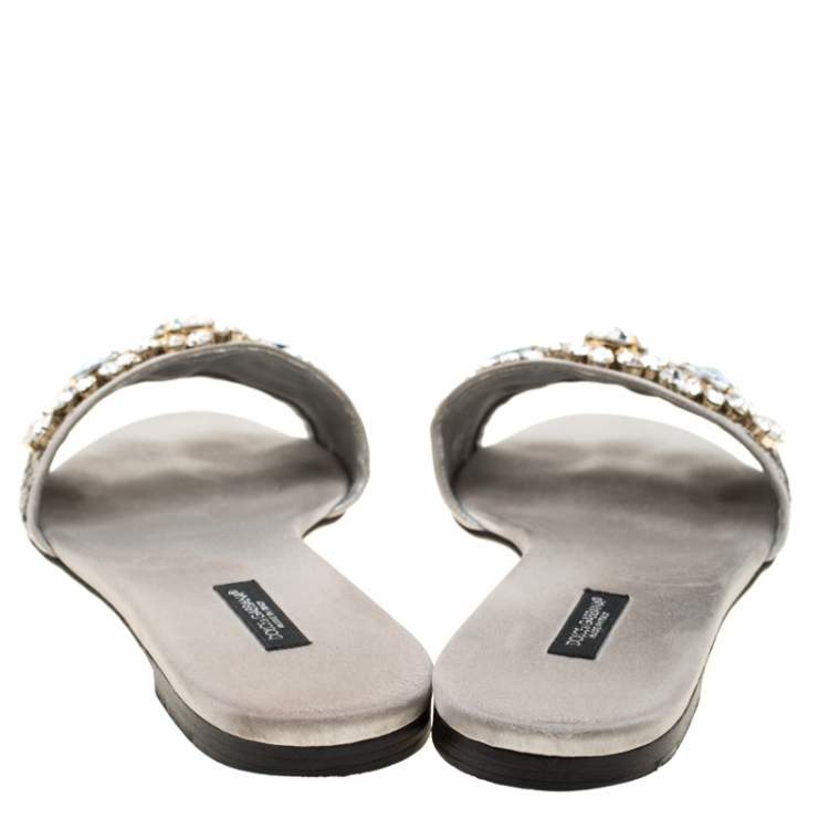 Pre Owned Dolce & Gabbana Metallic Silver Lace Crystal Embellished Flat Slides Size 39