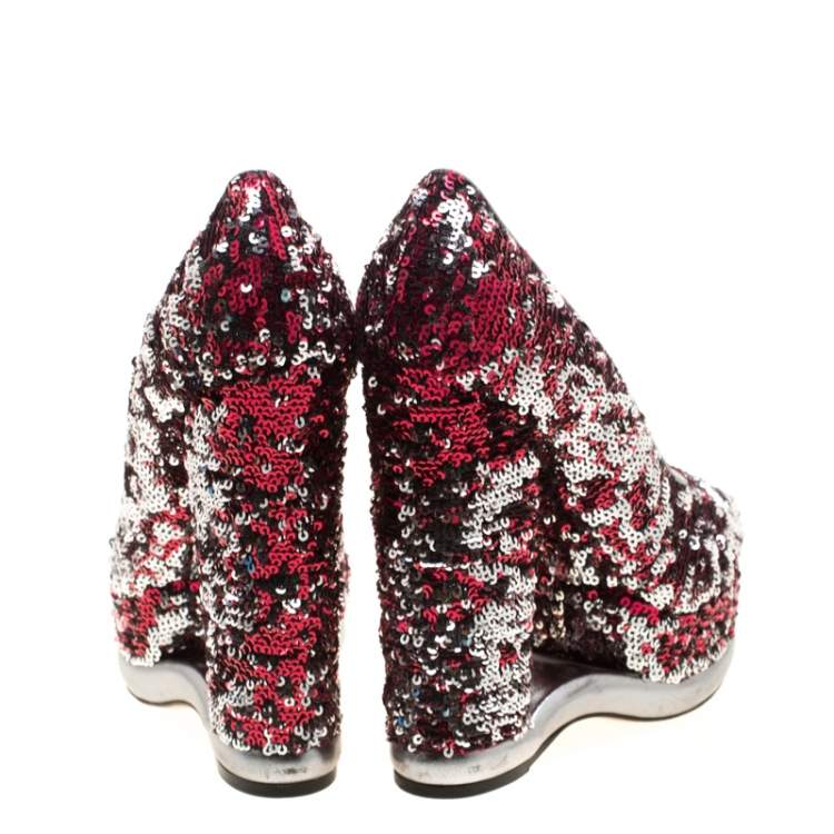 Pre Owned Dolce & Gabbana Metallic Two Tone Sequins Embellished Peep Toe Platform Pumps Size 40