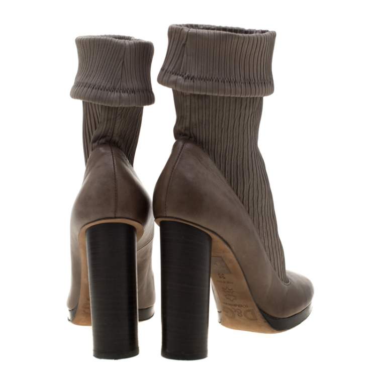 Pre Owned Dolce & Gabbana Grey Leather Ankle Boots Size 38