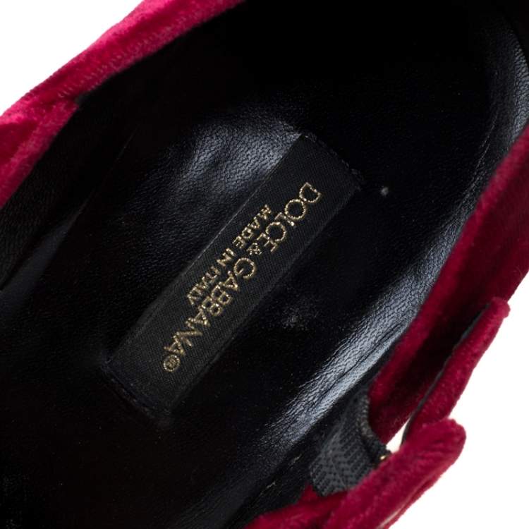 Pre Owned Dolce & Gabbana Burgundy Velvet Mary Jane Pumps Size 36.5