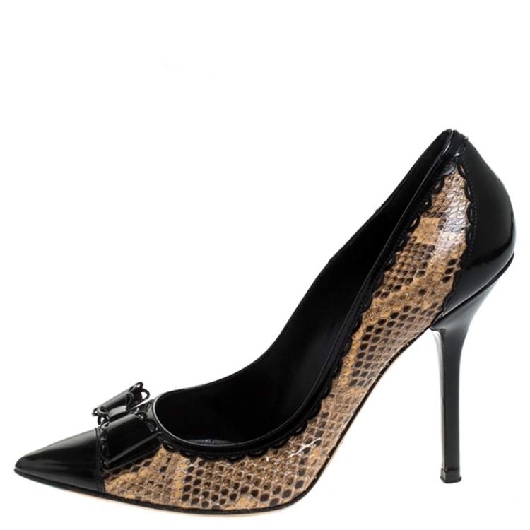 Pre Owned Dolce & Gabbana Black/Beige Pyhton and Leather Bow Pointed Cap Toe Pumps Size 38