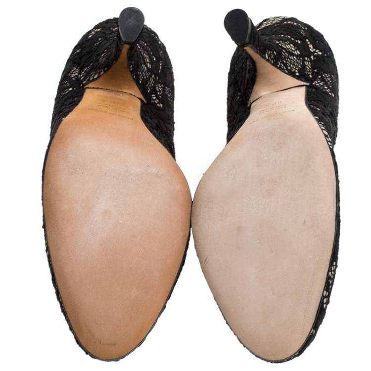 Pre Owned Dolce & Gabbana Black Lace Round Toe Pumps Size 38.5