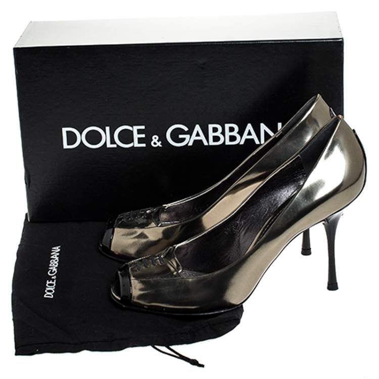 مملوكة مسبقًا Dolce & Gabbana Gold/Black Patent Leather Peep Toe Pumps Size 40