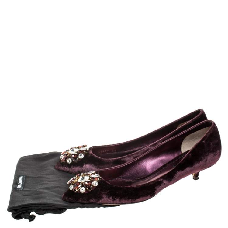 Pre Owned Dolce & Gabbana Purple Velvet Crystal Embellished Bellucci Pumps Size 38