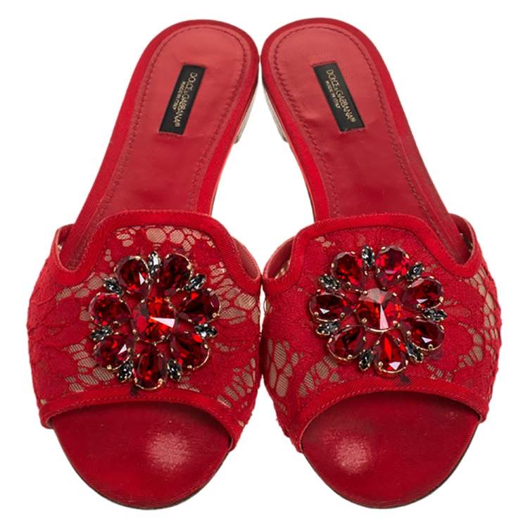 Pre Owned Dolce & Gabbana Red Lace Crystal Embellished Flat Slides Size 40
