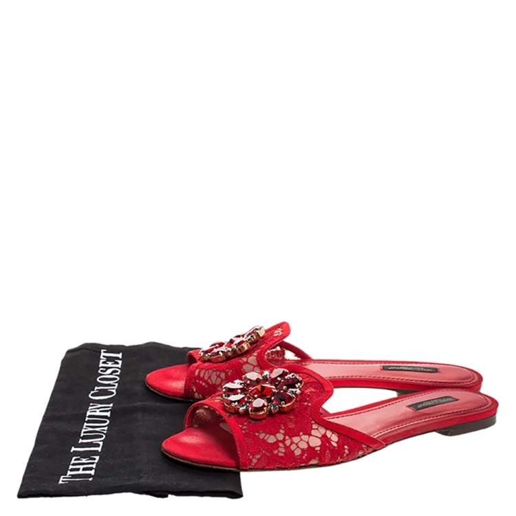Pre Owned Dolce & Gabbana Red Lace Crystal Embellished Flat Slides Size 40