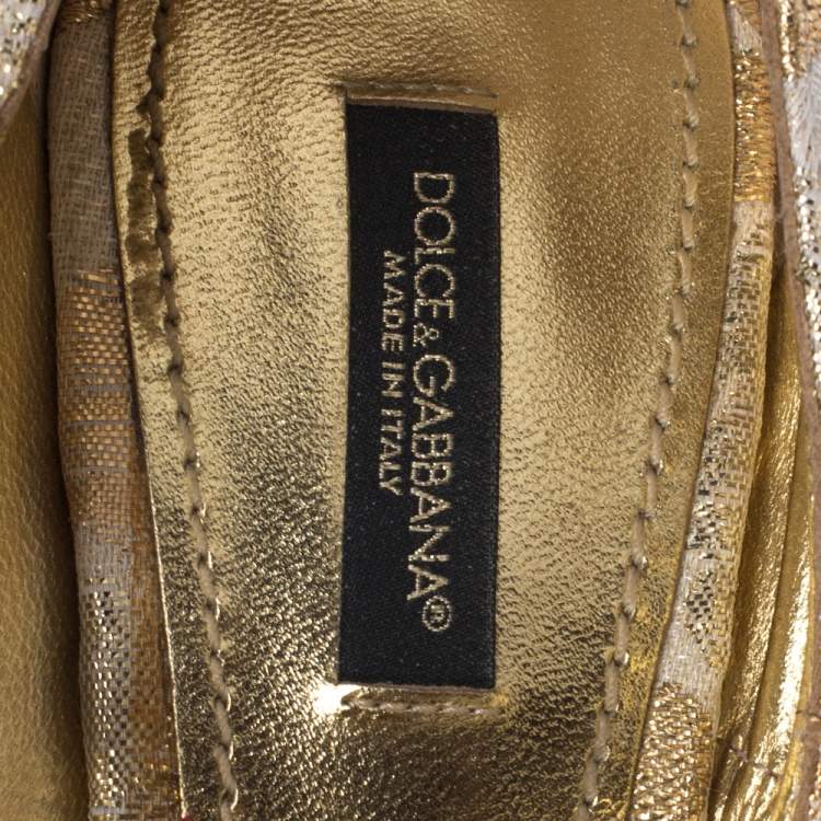 Pre Owned Dolce & Gabbana White/Gold Brocade Fabric Crystal Embellished Mary Jane Pumps Size 37