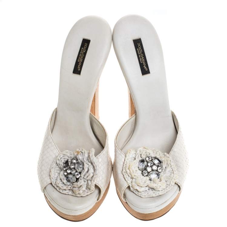 Pre Owned Dolce & Gabbana White Python Embellished Wooden Platform Slides Size 40