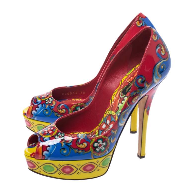 Pre Owned Dolce & Gabbana Multicolor Carretto Siciliano Print Patent Peep Toe Platform Pumps Size 38