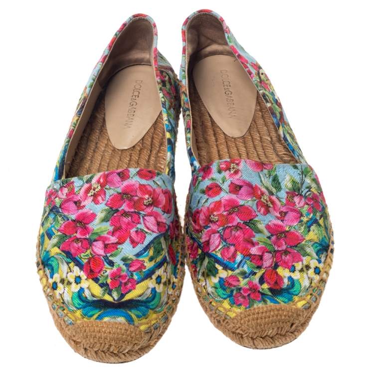 مملوكة مسبقًا Dolce & Gabbana Multicolor Floral Print Fabric Espadrilles Size 40