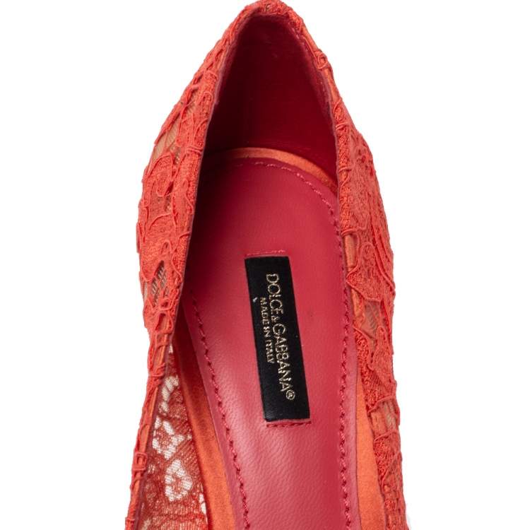 Pre Owned Dolce & Gabbana Orange Lace Jeweled Embellishment Pointed Toe Pumps Size 38