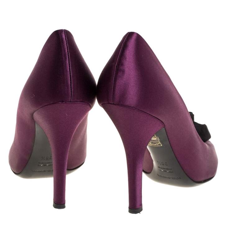 Pre Owned Dolce & Gabbana Purple Satin Rose Peep Toe Pumps Size 38.5