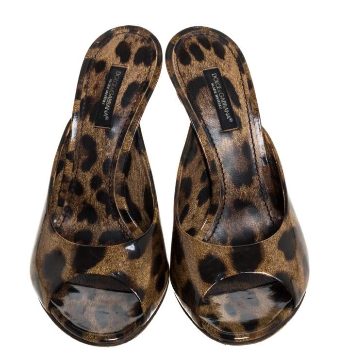 Pre Owned Dolce & Gabbana Brown Leopard Patent Leather Slide Sandals Size 36.5