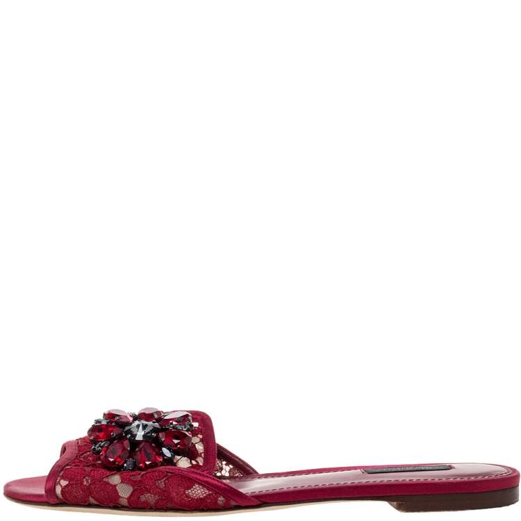 Pre Owned Dolce & Gabbana Red Lace Crystal Embellished Flat Slides Size 39