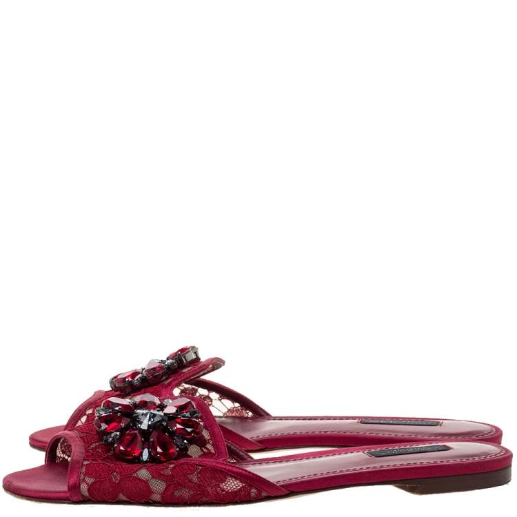 Pre Owned Dolce & Gabbana Red Lace Crystal Embellished Flat Slides Size 39