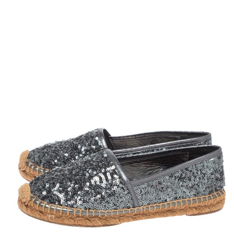 Pre Owned Dolce & Gabbana Metallic Grey Sequin Espadrille Flats Size 36