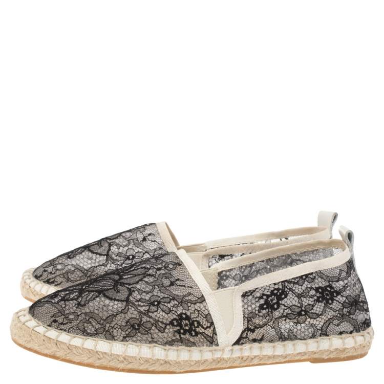 مملوكة مسبقًا Dolce & Gabbana Black/White Lace Espadrille Flats Size 38