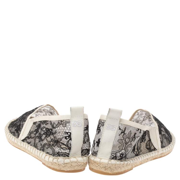 مملوكة مسبقًا Dolce & Gabbana Black/White Lace Espadrille Flats Size 38