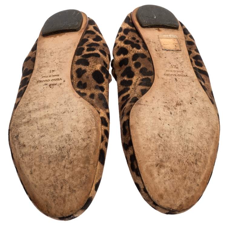 Pre Owned Dolce & Gabbana Beige/Brown Leopard Print Canvas Scrunch Ballet Flats Size 41