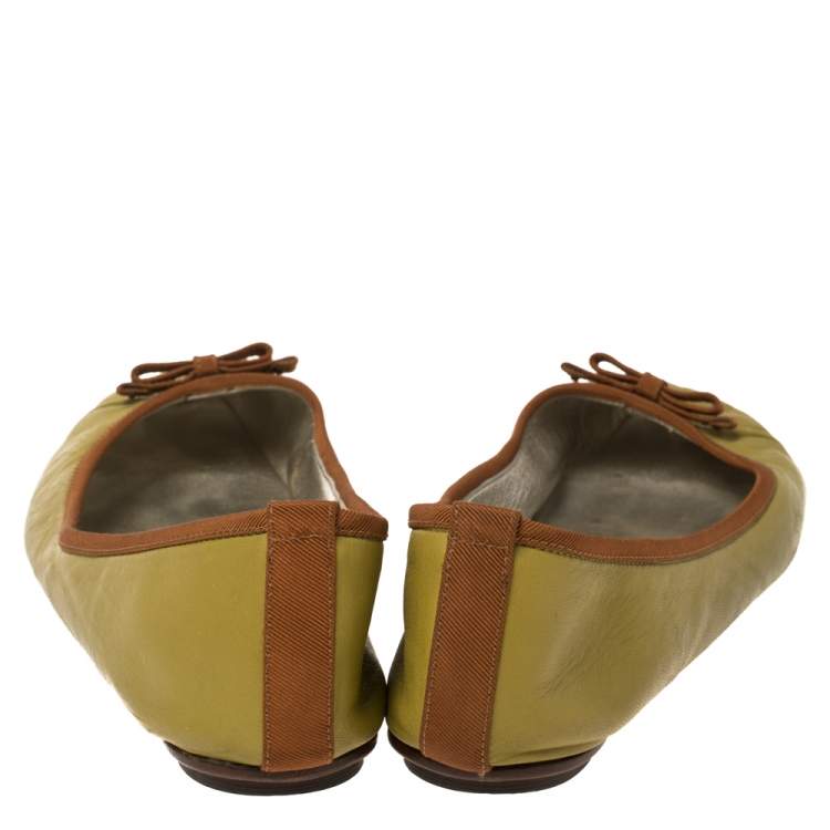 Pre Owned Dolce & Gabbana Green Leather Bow Ballet Flats Size 38