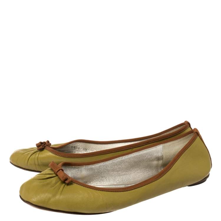Pre Owned Dolce & Gabbana Green Leather Bow Ballet Flats Size 38