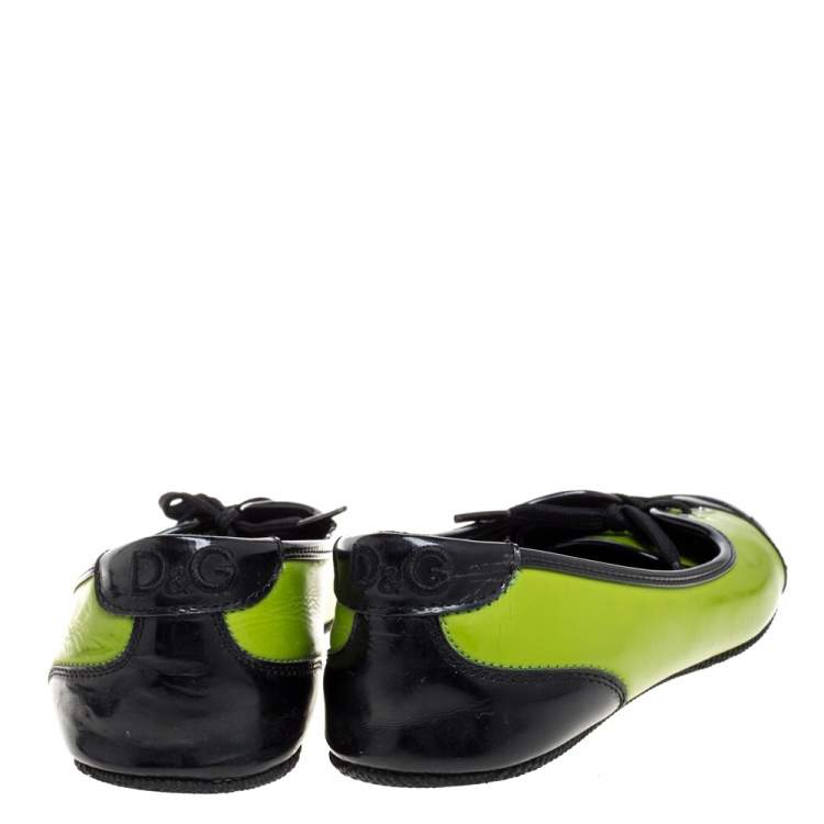 Pre Owned Dolce & Gabbana Green/Black Patent Leather Lace Detail Ballet Flats Size 35