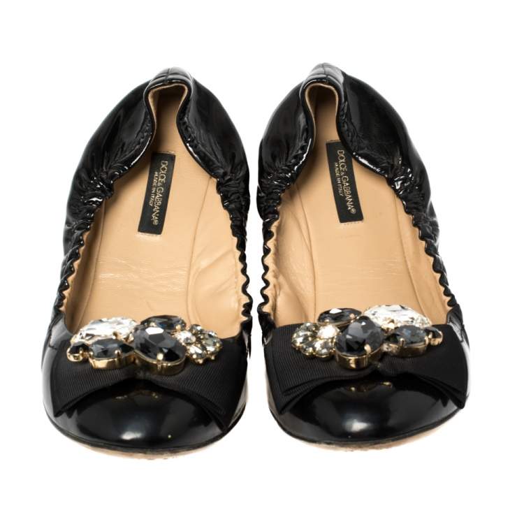 Pre Owned Dolce and Gabbana Black Patent Leather Crystal Embellished Bow Scrunch Ballet Flats Size 39