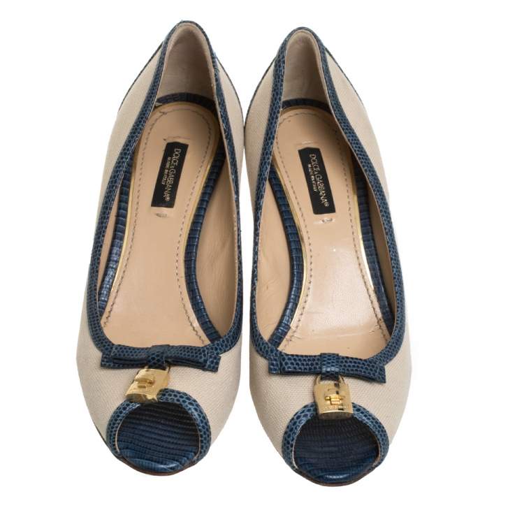 Pre Owned Dolce & Gabbana Beige /Blue Canvas And Lizard Embossed Leather Pumps Size 36