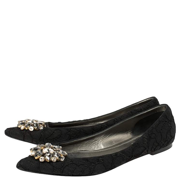Pre Owned Dolce & Gabbana Black Lace Crystal Embellished Pointed Toe Flats Size 41