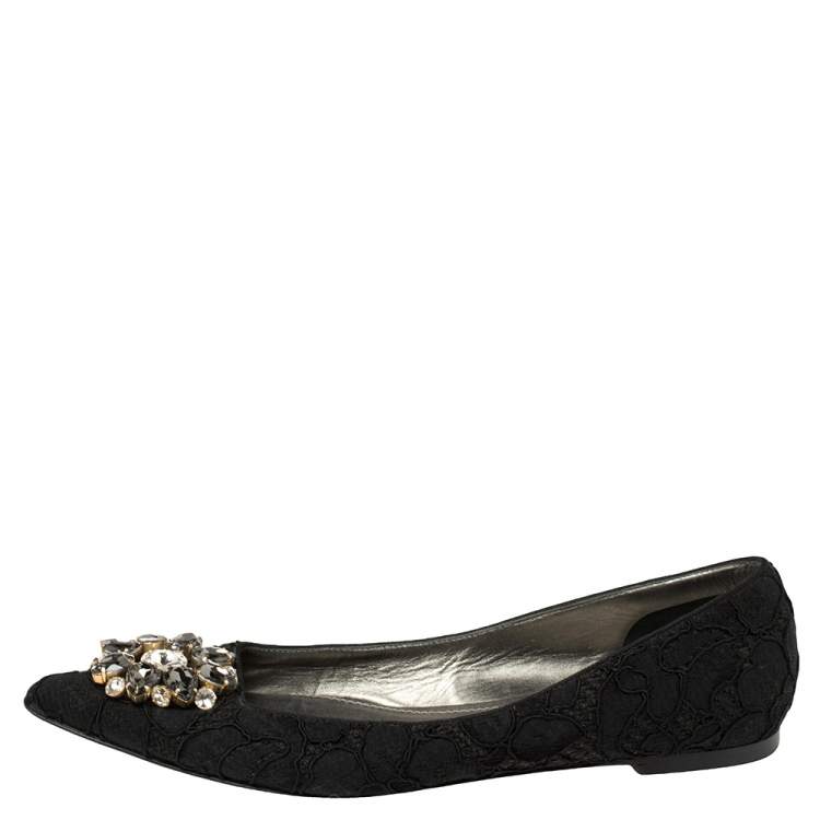 Pre Owned Dolce & Gabbana Black Lace Crystal Embellished Pointed Toe Flats Size 41