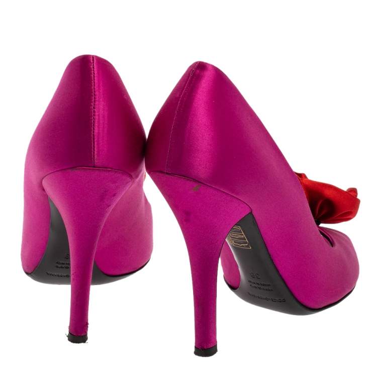 Pre Owned Dolce & Gabbana Pink/Red Satin Rose Applique Peep Toe Pumps Size 39