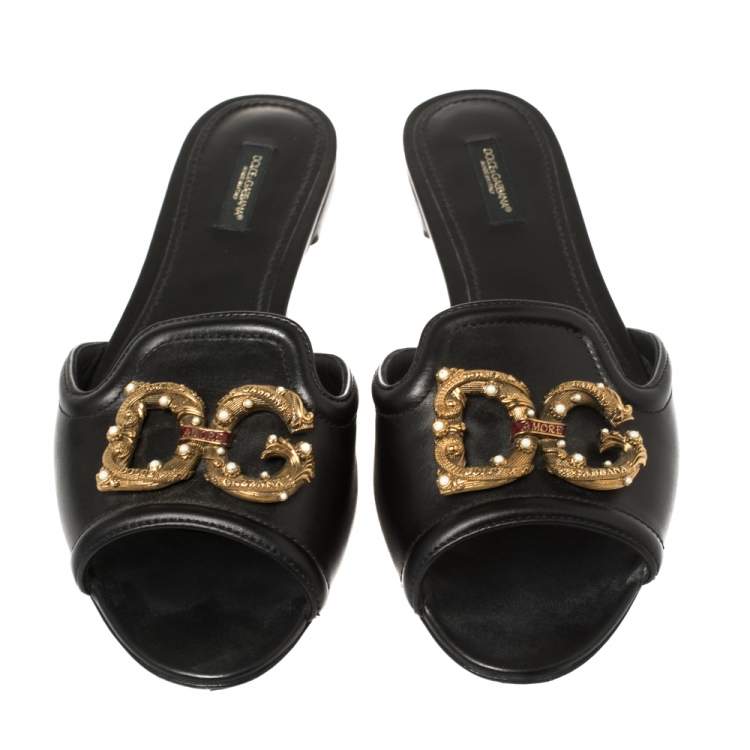 Pre Owned Dolce & Gabbana Black Leather DG Amore Flat Sandals Size 40