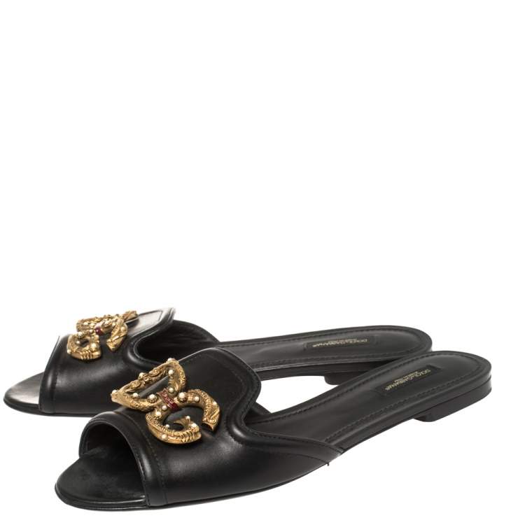 Pre Owned Dolce & Gabbana Black Leather DG Amore Flat Sandals Size 40