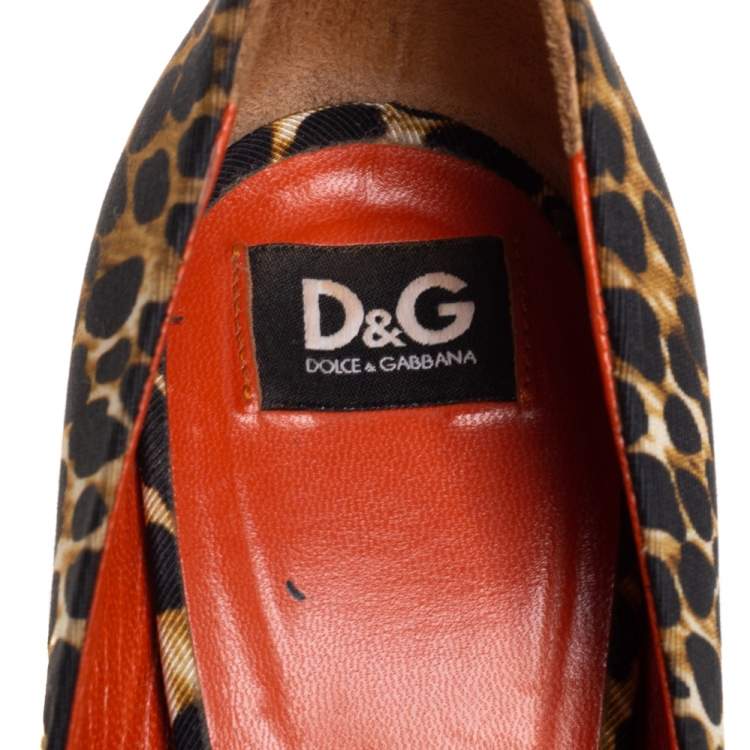 Pre Owned Dolce & Gabbana Two Tone Leopard Printed Fabric Peep Toe Platform Pumps Size 37