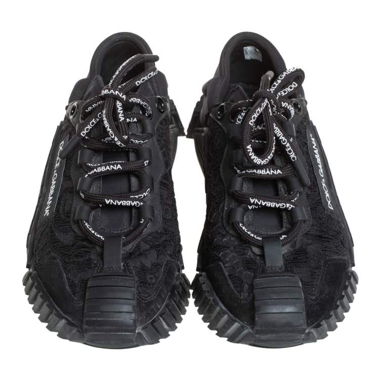 مملوكة مسبقًا Dolce & Gabbana Black Lace And Nylon Ns1 Low Top Sneakers Size 36
