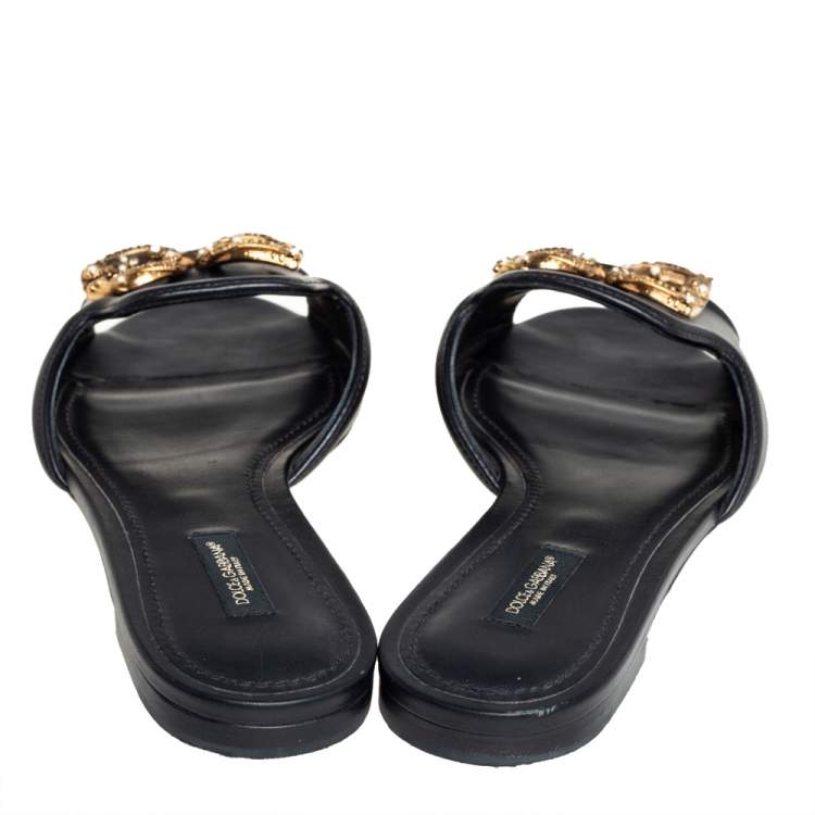 مملوكة مسبقًا Dolce & Gabbana Black Leather DG Amore Logo Embellished Flat Slides Size 38.5