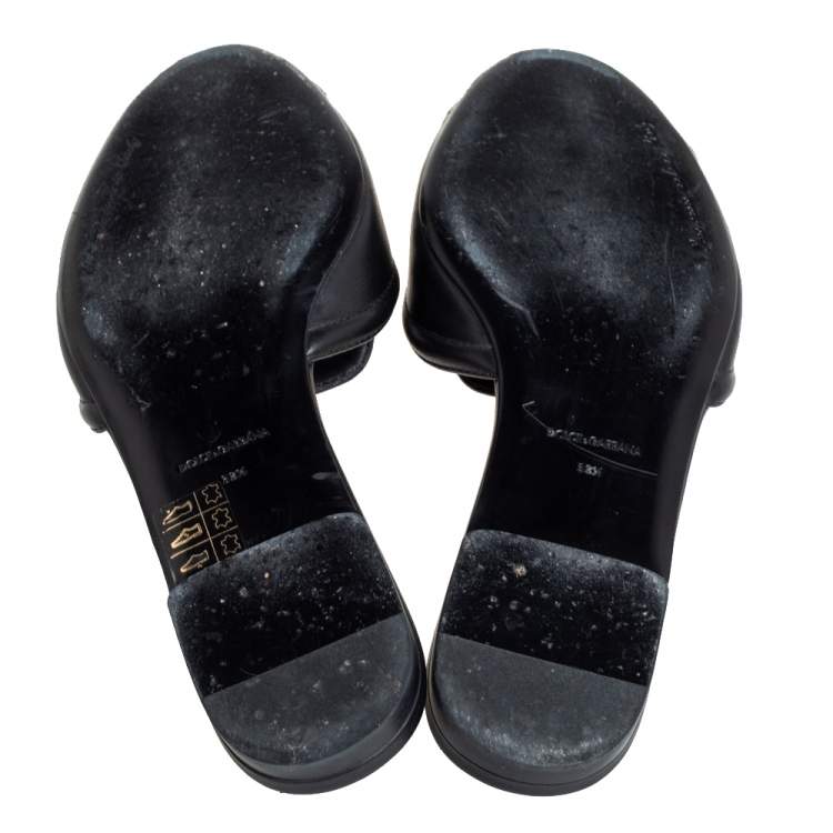 مملوكة مسبقًا Dolce & Gabbana Black Leather DG Amore Logo Embellished Flat Slides Size 38.5