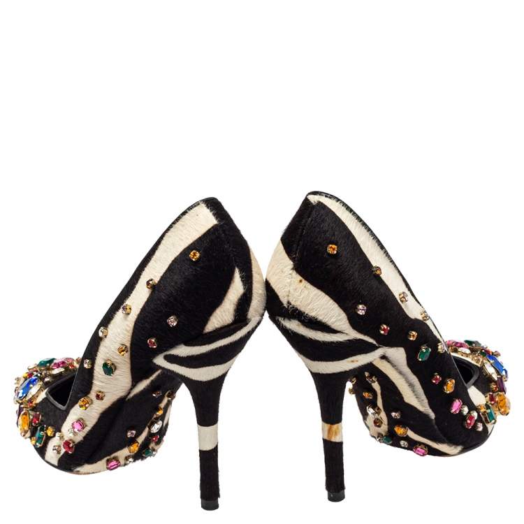 Pre Owned Dolce & Gabbana Black/White Leather And Calf Hair Bellucci Crystal Embellished Pumps Size 37.5