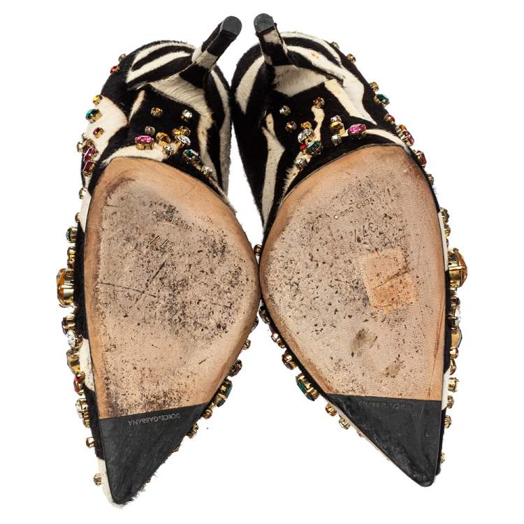Pre Owned Dolce & Gabbana Black/White Leather And Calf Hair Bellucci Crystal Embellished Pumps Size 37.5