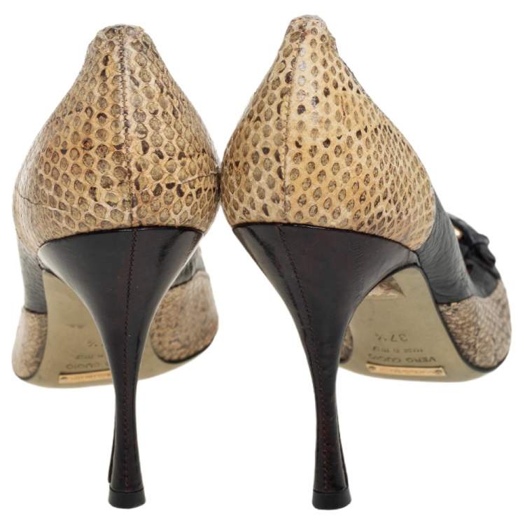 Pre Owned Dolce & Gabbana Black/Beige Python and Leather Buckle Detail Fringe Pumps Size 37.5