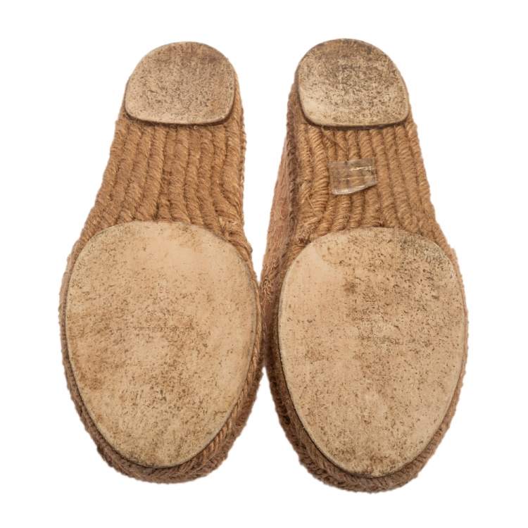 Pre Owned Dolce & Gabbana Beige Lace Crystal-Embellished Espadrille Flats Size 38