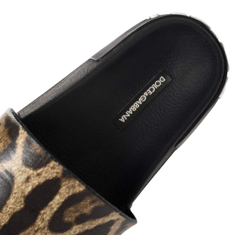 مملوكة مسبقًا Dolce & Gabbana Brown/Beige Leopard Print Leather Flat Slides Size 41